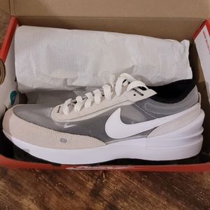 Big kids nike waffles